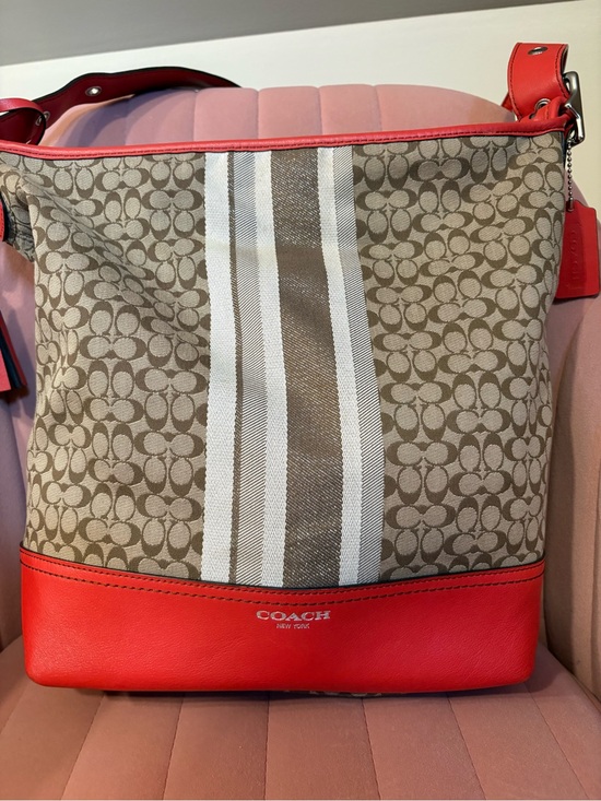 Coach Handbags - Vintage coach legacy ecu